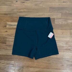 Free People Movement Women’s Never Better Evergreen Biker Shorts Sz L NWT